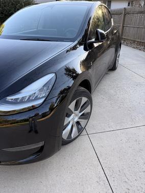 Black 2021 Tesla Model Y Long Range