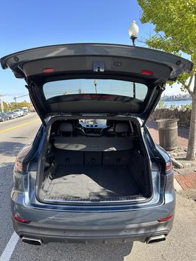 2019 Porsche Cayenne Cayenne