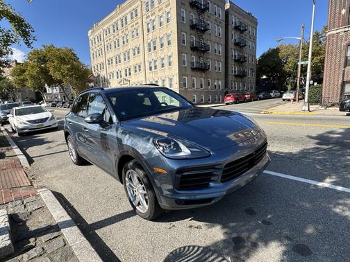2019 Porsche Cayenne Cayenne