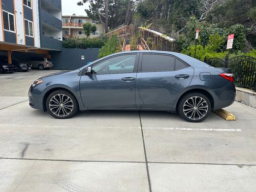 2015 Toyota Corolla S Plus