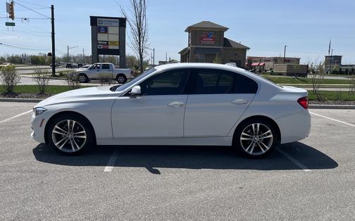 2017 BMW 330 i