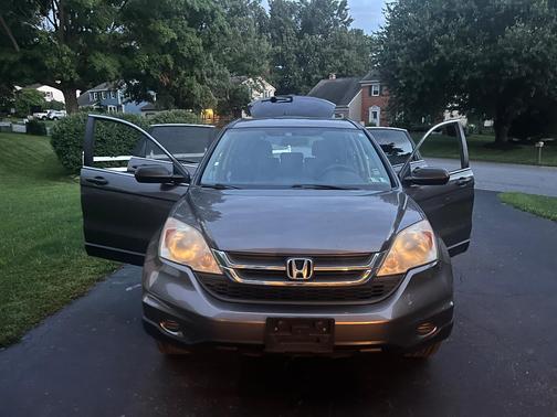 Brown 2011 Honda CR-V SE