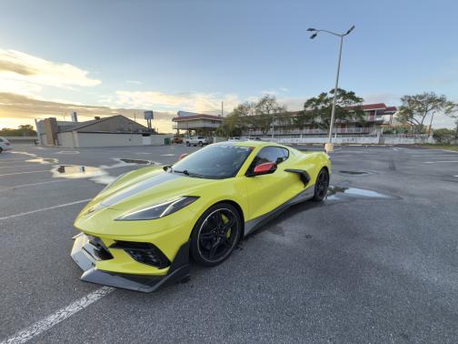 2020 Chevrolet Corvette Stingray w/2LT