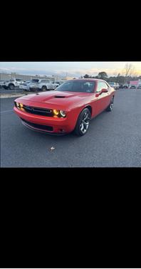 2017 Dodge Challenger SXT