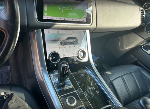 White 2019 Land Rover Range Rover Sport HSE