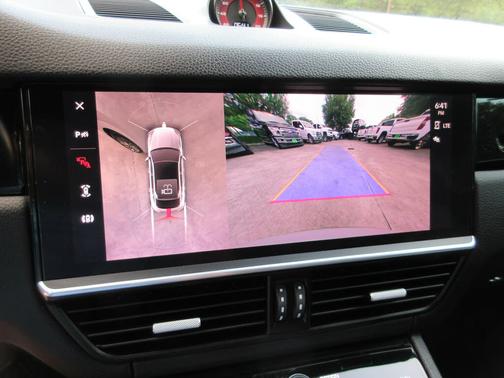 2021 Porsche Cayenne Coupe AWD
