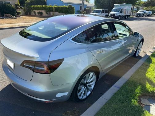 Silver 2017 Tesla Model 3 Long Range