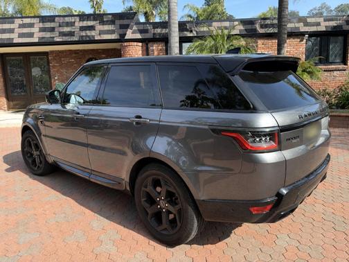 Gray 2019 Land Rover Range Rover Sport HSE