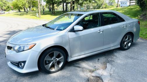 2014 Toyota Camry SE