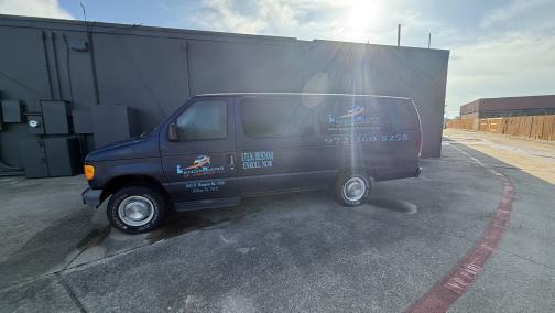 2005 Ford E350 Super Duty XL Extended Wagon