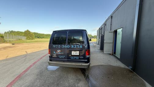 2005 Ford E350 Super Duty XL Extended Wagon