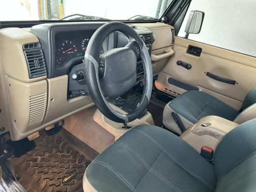 2002 Jeep Wrangler Sahara