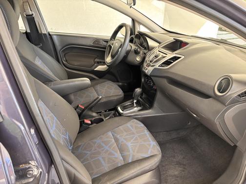 2013 Ford Fiesta SE