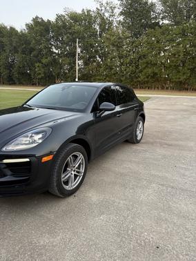 2022 Porsche Macan Macan