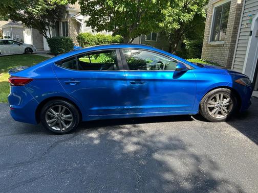 Blue 2018 Hyundai ELANTRA SEL