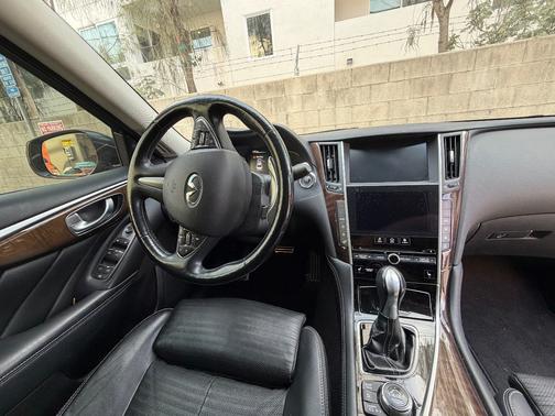 2014 INFINITI Q50 Sport