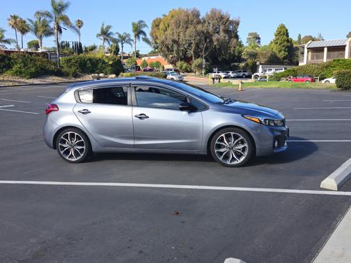 2017 Kia Forte SX