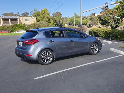 2017 Kia Forte SX