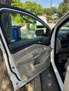 White 2014 Ford Escape Titanium