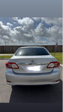2011 Toyota Corolla LE