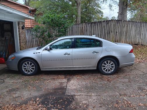 2010 Buick Lucerne CXL