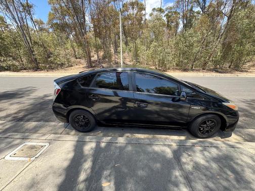 Black 2013 Toyota Prius Two