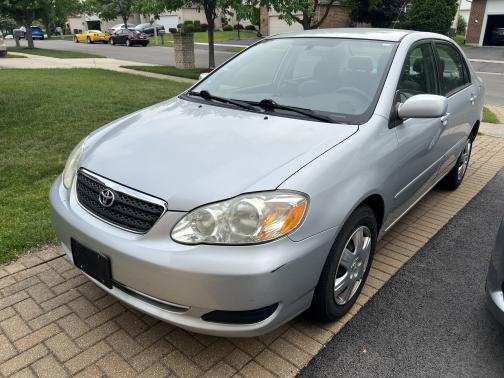 2005 Toyota Corolla LE