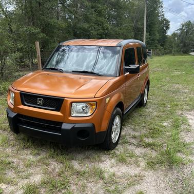 Orange 2006 Honda Element EX-P