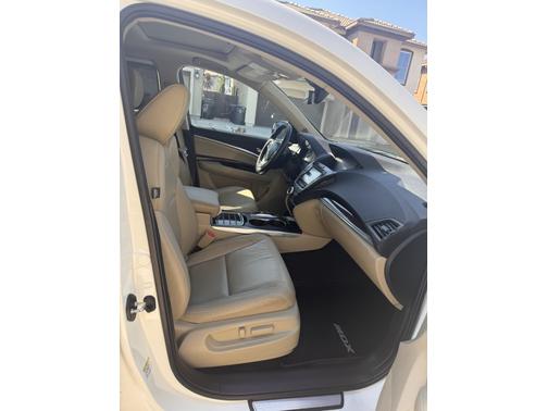 2016 Acura MDX 3.5L w/Technology Package