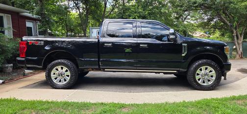 Black 2021 Ford F-250 Platinum