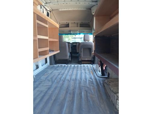 2014 Nissan NV Cargo NV3500 HD S V8