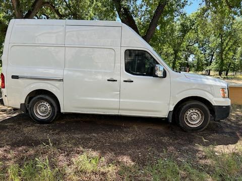 2014 Nissan NV Cargo NV3500 HD S V8
