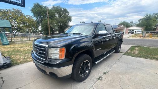 Black 2013 GMC Sierra 1500 SLE1