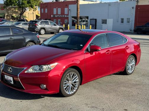 Red 2013 Lexus ES 350 Base