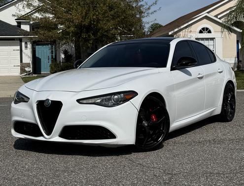 2019 Alfa Romeo Giulia Base