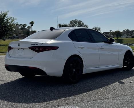 2019 Alfa Romeo Giulia Base