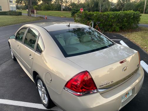 2011 Chevrolet Impala LT