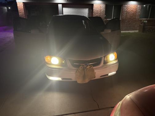 2004 Chevrolet Impala LS