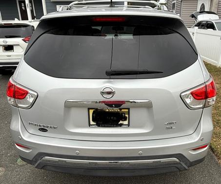 2013 Nissan Pathfinder SL
