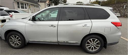 2013 Nissan Pathfinder SL