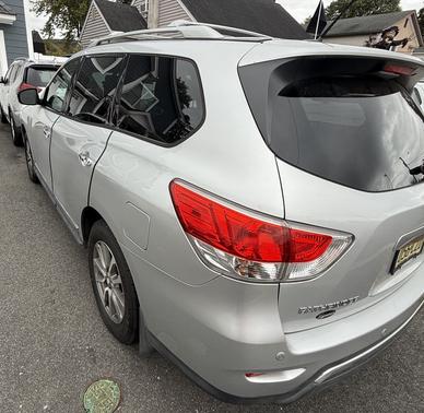 2013 Nissan Pathfinder SL