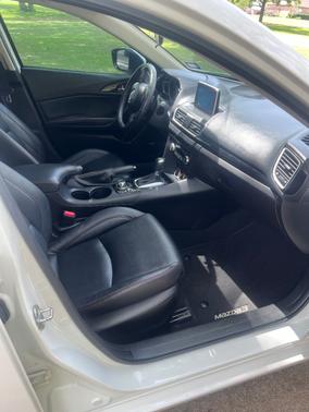 White 2015 Mazda Mazda3 i Grand Touring
