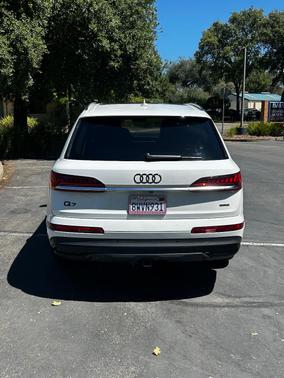 White 2021 Audi Q7 55 Premium Plus