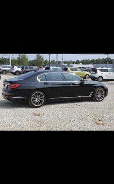 2016 BMW 750 i xDrive