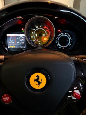 2012 Ferrari California Base