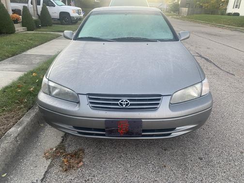 1999 Toyota Camry LE