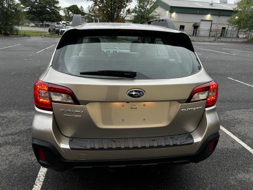 2018 Subaru Outback 2.5i