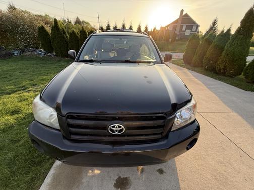 2005 Toyota Highlander Base