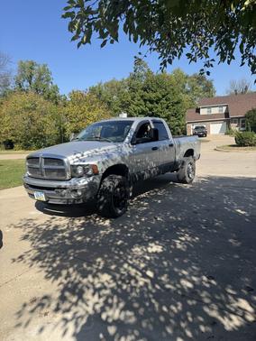 Silver 2004 Dodge Ram 2500 Laramie Quad Cab
