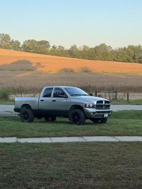 Silver 2004 Dodge Ram 2500 Laramie Quad Cab